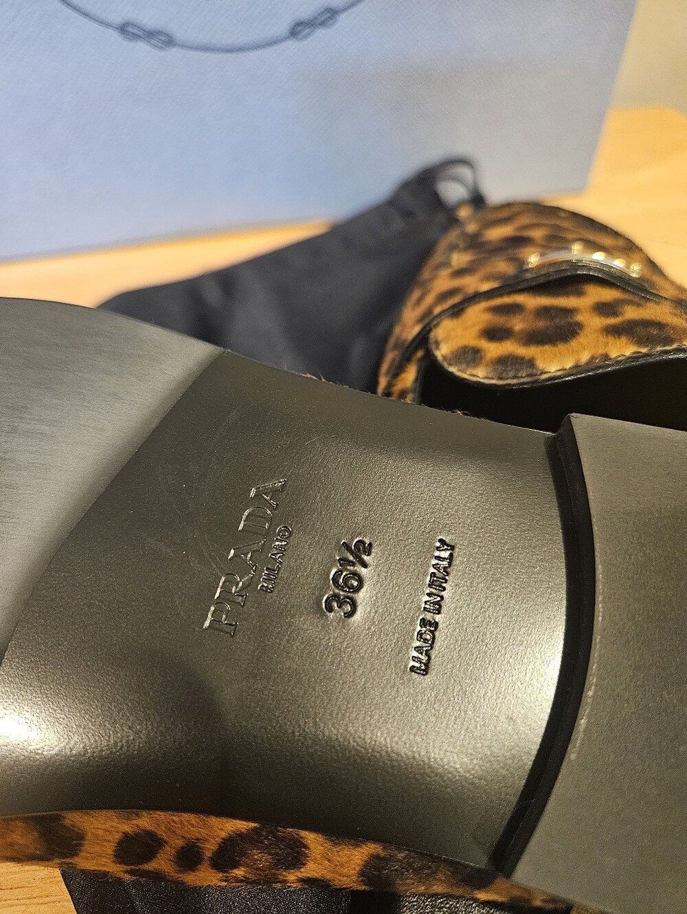 $1320 Prada Women's Leopard-Print Leather Mules Size 36.5 - Picture 9 of 10